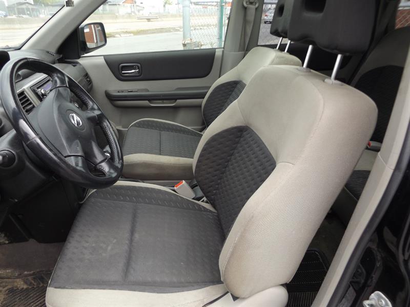 Nissan
X-Trail
2005